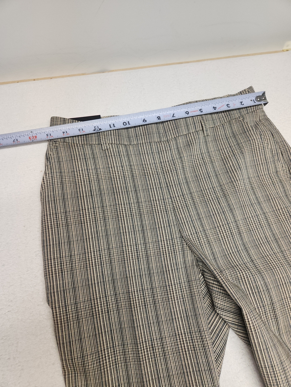 Rafaella Warm Taupe Stretch Pants - Size 6 - Picture 6 of 7